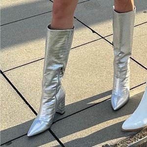 Tall Silver Metallic boots faux crocodile size 7